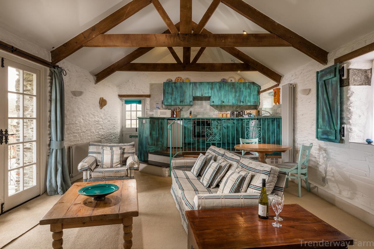 Bed and Breakfast Trenderway Farm à Looe Extérieur photo