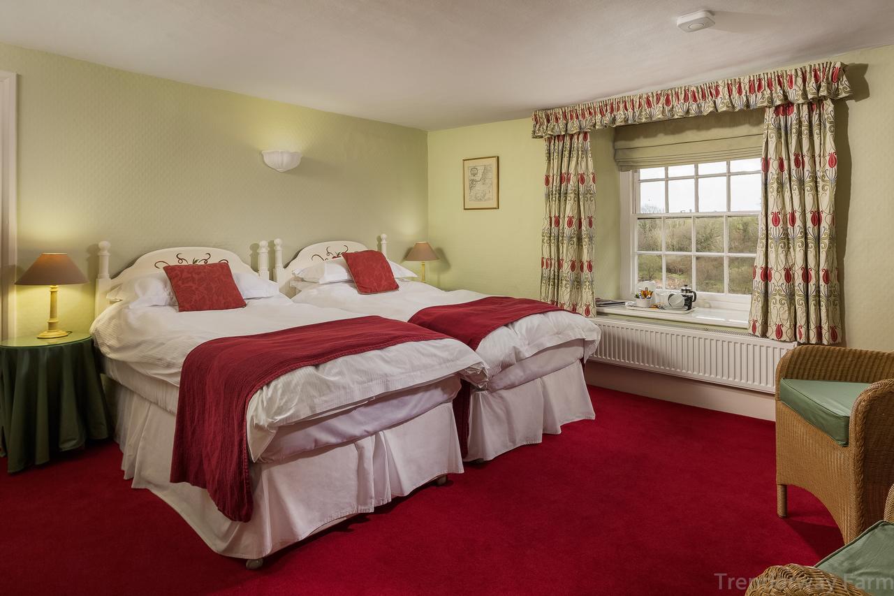 Bed and Breakfast Trenderway Farm à Looe Extérieur photo