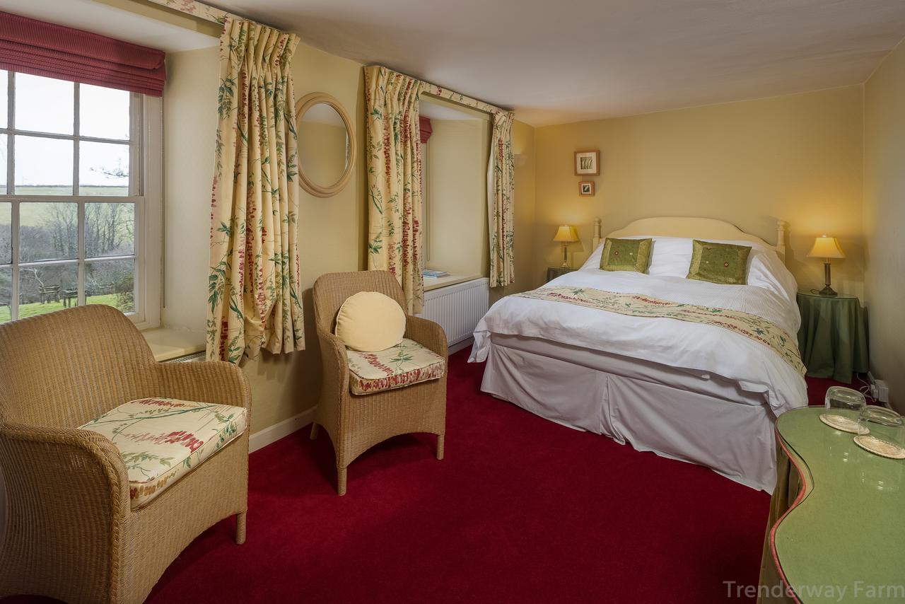 Bed and Breakfast Trenderway Farm à Looe Extérieur photo